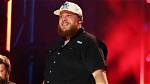 Is Luke Combs Conservative or Liberal? Uncovering His Political Leanings