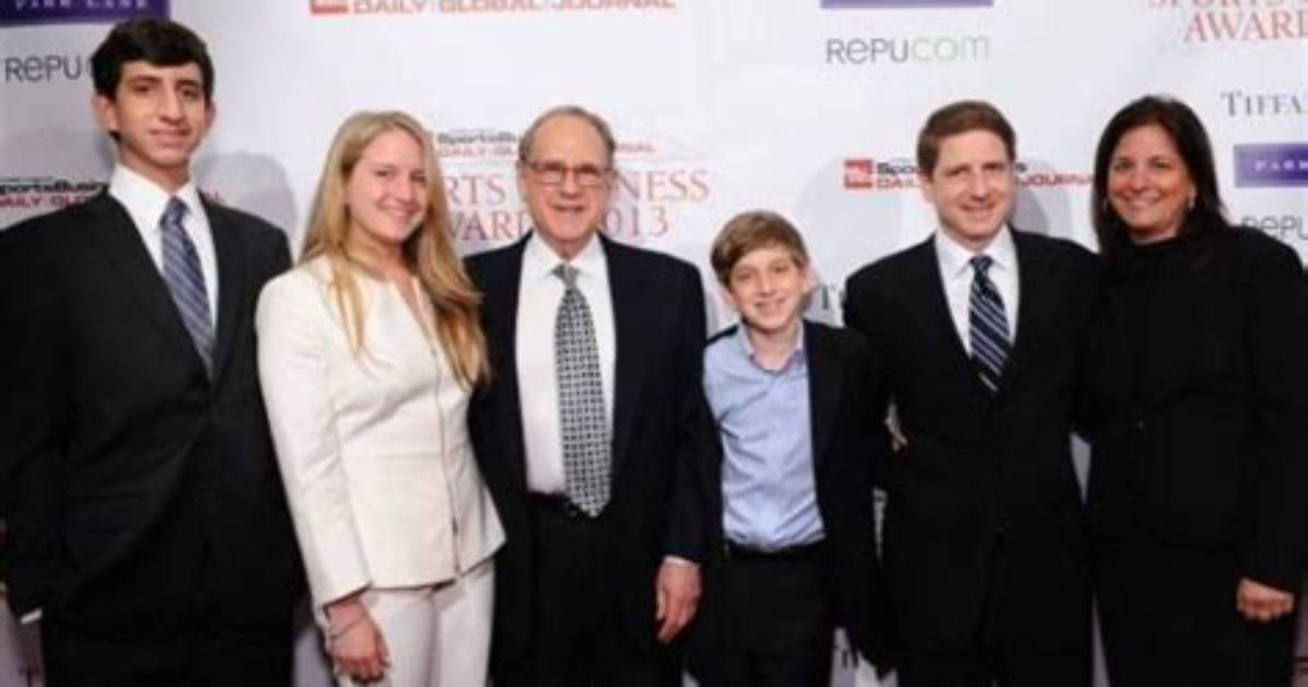 Jerry Reinsdorf's Children Reunite with Cousin Michael Andrew Reinsdorf