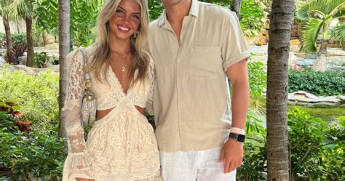 Jets Qb Zach Wilsons Gf Nicolette Dellanno Posts Intimate Photo ·