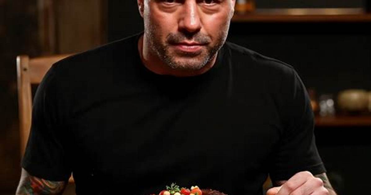 Joe Rogan Said He Is Eating Only Meat and Fruit for the Next Month. His Last 'Carnivore Diet' Led To