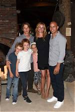 Julia Roberts Celebrates Twins Hazel, Finn's 18Th Birthday: Photo ·