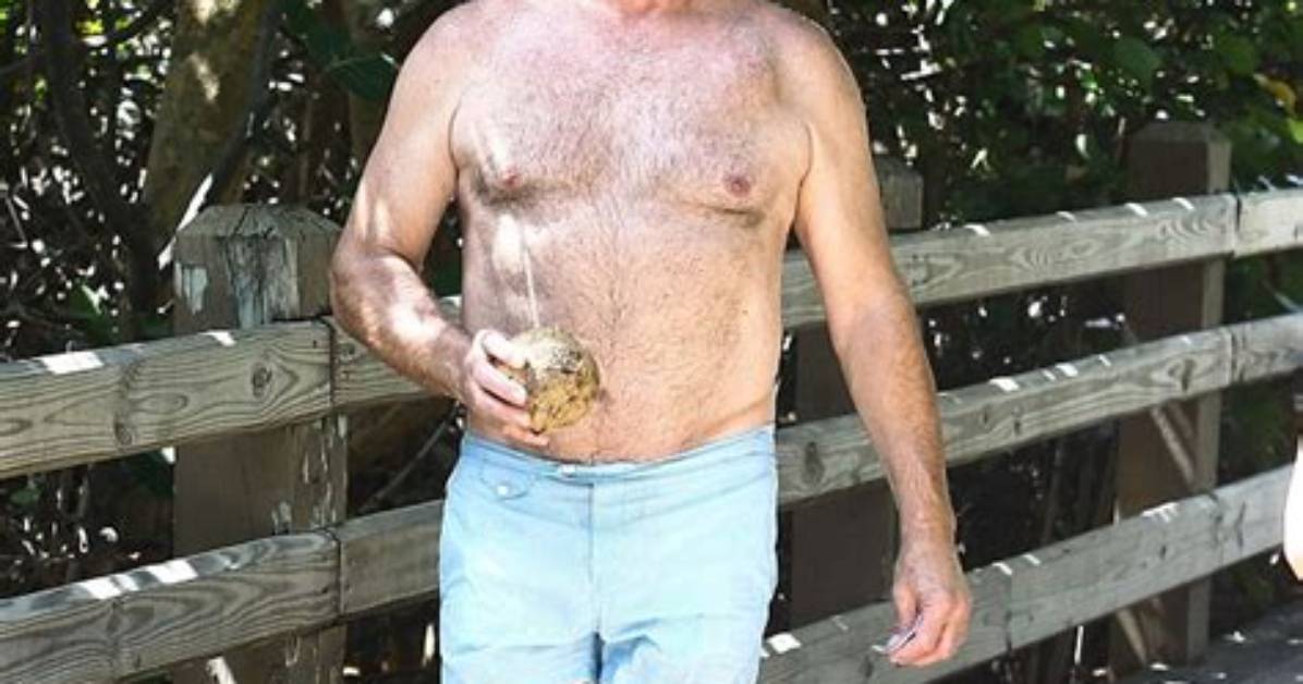 Kelsey Grammer's Feet: the Ultimate Guide to His Shoewear