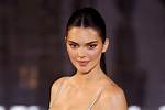 Kendall Jenner Nude: a Comprehensive Exploration of Her Impact in Fashion and Media