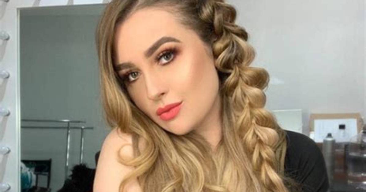 Kenia Ontiveros Net Worth, Age, Height, Bio, Birthday, Wiki! ·
