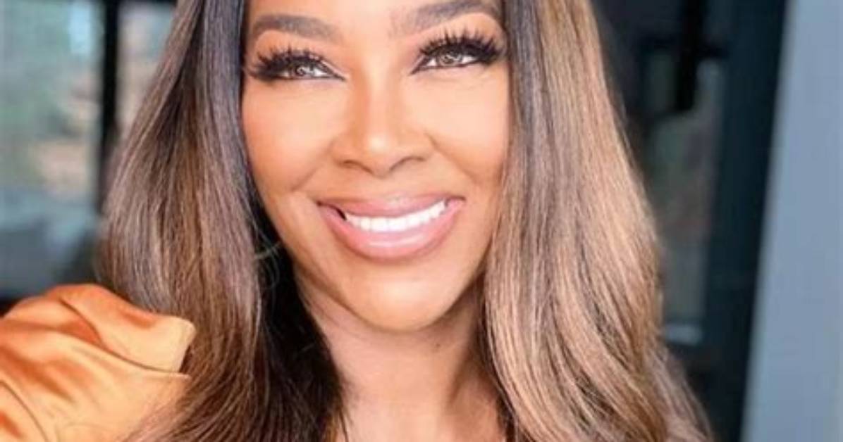 Kenya Moore Net Worth 2023: What Is the "Rhoa" Star Worth?