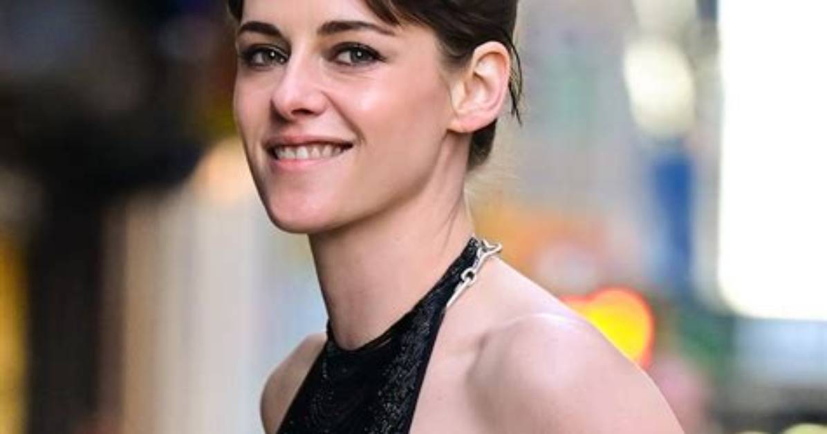 Kristen Stewart's Bra Size Decoded