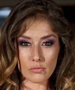 Laura Miyata Age, Wiki, Biography, Height, Husband, Instagram