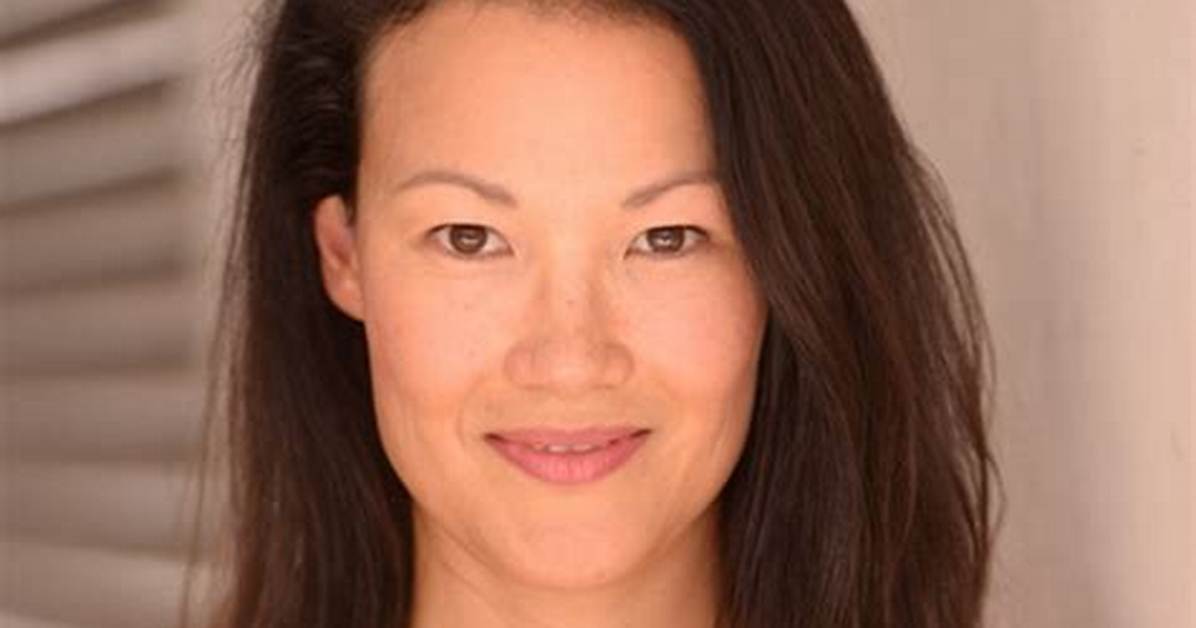 Lizzy Hoo Age Husband: Is She Married?