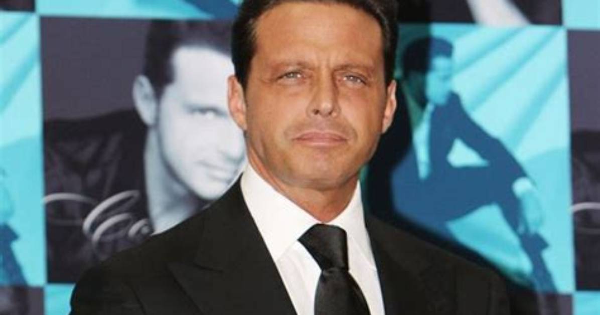 Luis Miguel Bio, Wiki, Age, Height, Wife, Children, Family, Songs and Net Worth