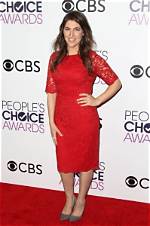 Mayim Bialik Biography, Age, Height, Family, Married, Divorce, Nectar Mattress, Vegan Recipes, Net Worth, Salary ·