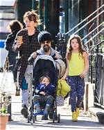 Peter Dinklage Wife Daughter Brother Family Net Worth