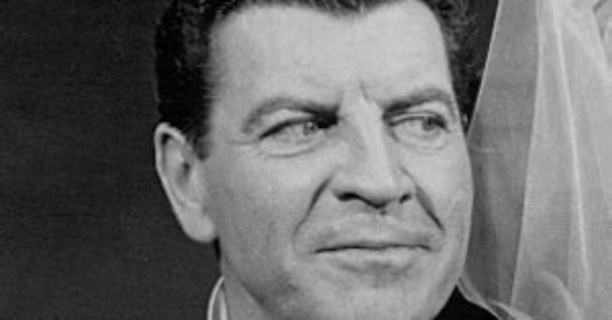 Robert Preston (Movie Actor) - Age, Birthday, Bio, Facts, Family, Net Worth, Height & More