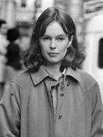 Sandy Dennis: a Life Behind the Curtain