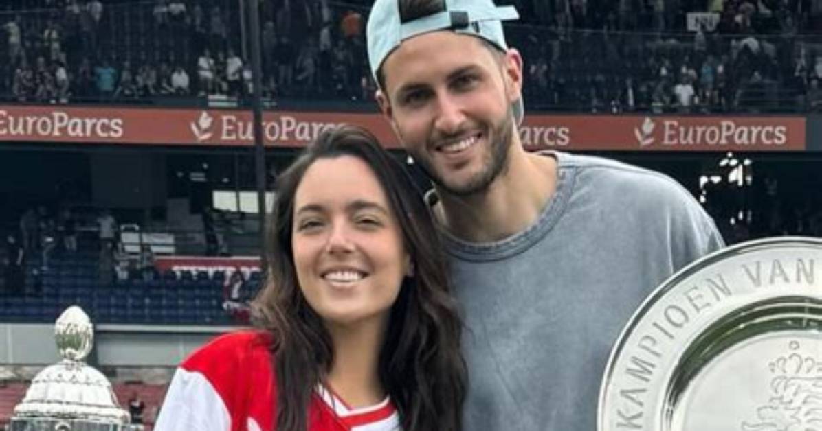 Santiago Gimenez Wife