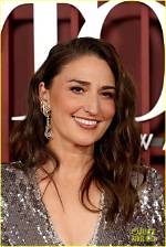 Sara Bareilles' Tony Dress a Journey of Style and Confidence