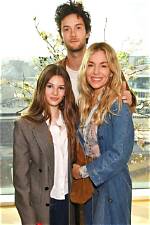 Sienna Miller's Parents and Their Impact