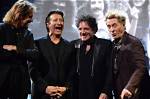Singers in Journey: the Evolution of Musical Legends