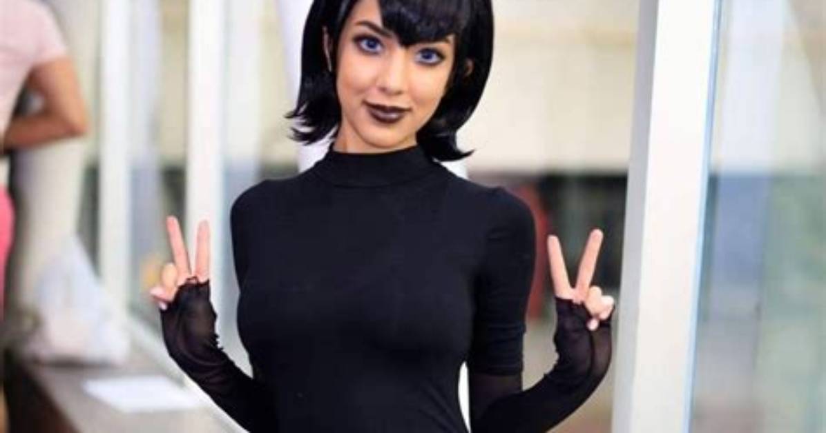 Swimsuitsuccubus the Cosplayer Who Became a Twitch
