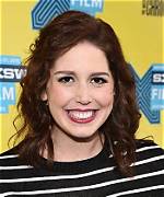 The Latest Scoop: Who Is Vanessa Bayer's Boyfriend?