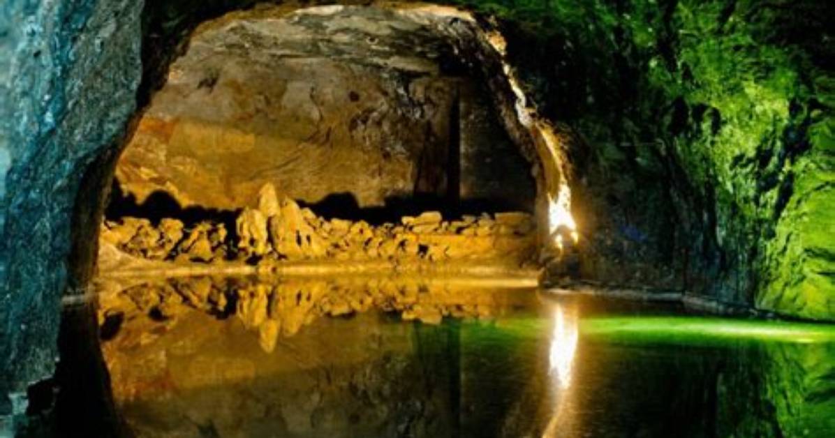 The Majestic Secrets of the Largest Underground Waterfall in the World