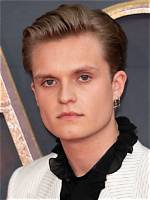 Tom Glynn-Carney Might Be Gay but Has Never Come Out, Partner Family and Net Worth