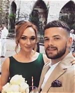 Tom Mann Mourns Fianc Dani Hampson 1 Year After Her Death on Their Wedding Day
