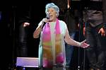 Tracing the Journey of Helen Reddy's Daughter Traci