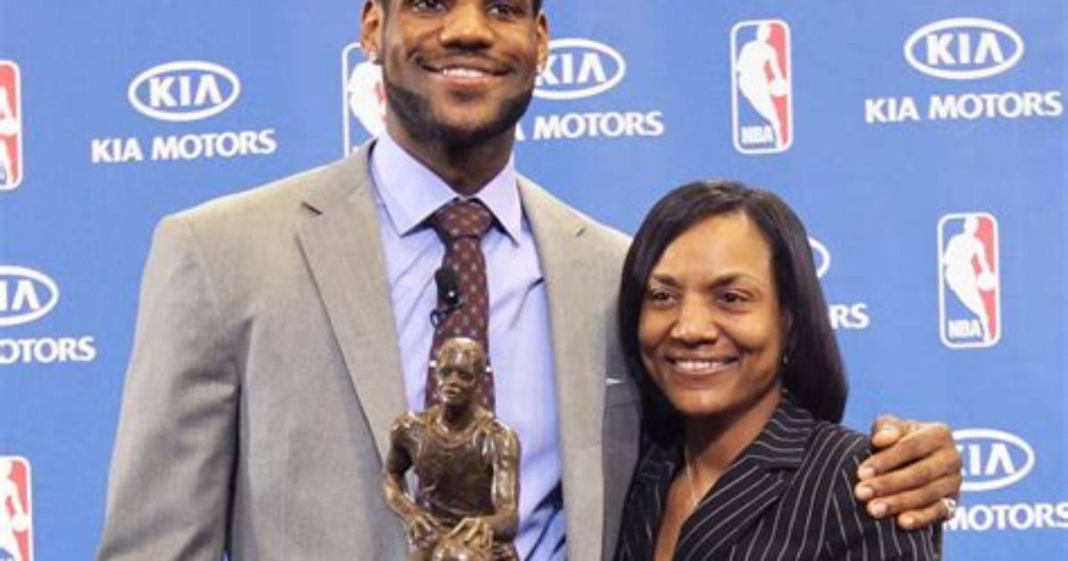 Unbeknown Facts About Lebron's Mom, Gloria James | Full Biography