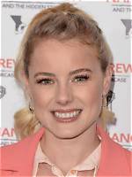 Uncover Laura Slade Wiggins' Financial Empire: Net Worth Unveiled!
