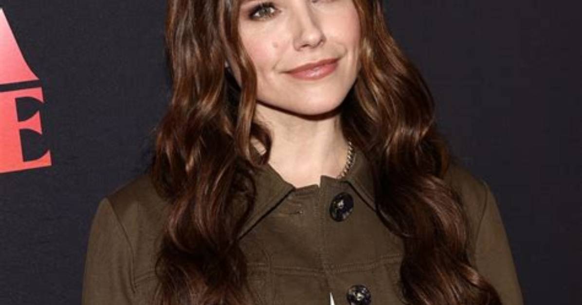 Uncover the Paternity of Sophia Bush's Father