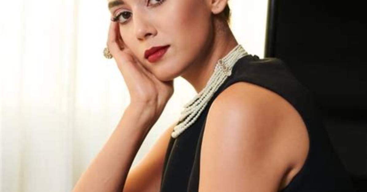 Uncovering Hidden Facets of a Multifaceted Actor