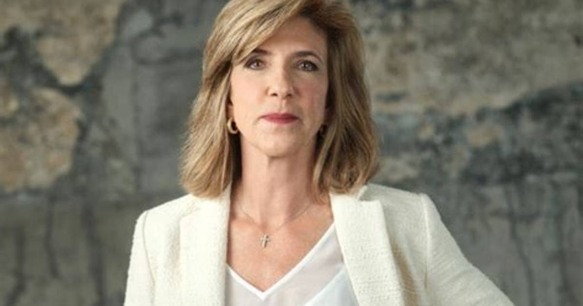 Uncovering the Nationality of Kelly Siegler