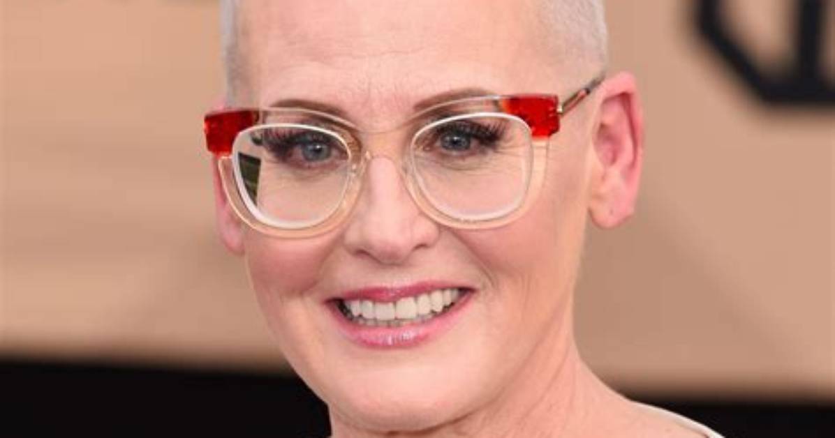 Unlocking the Secrets of Lori Petty's Iconic Performance in "Point Break"