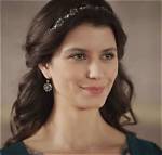 Unveiling Beren Saat's Age: Discoveries and Insights