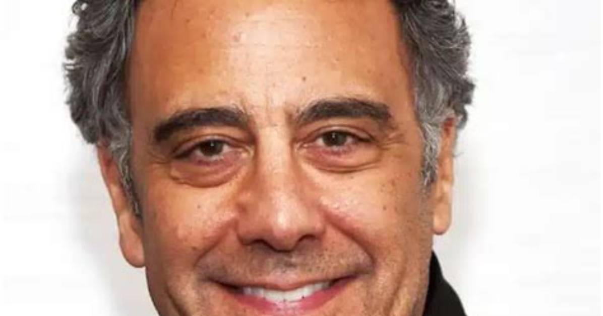 Unveiling Brad Garrett's Net Worth: Discoveries and Insights