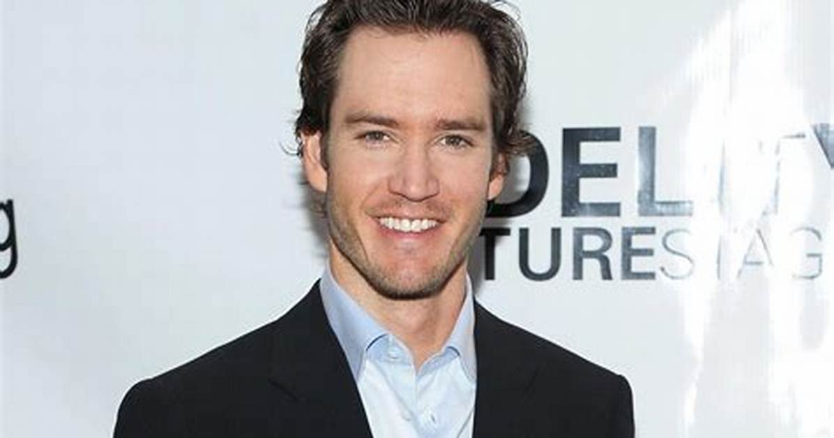 Unveiling Mark-Paul Gosselaar's Journey to Stardom
