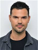 Unveiling Taylor Lautner's Age in Twilight