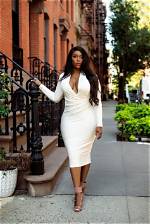 Unveiling the Allure of Charlotte Lavish: the Epitome of Glamour