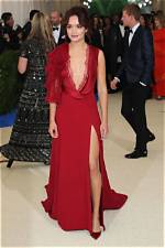 Unveiling the Allure of Olivia Cooke's Body: a Symbol of Grace and Strength