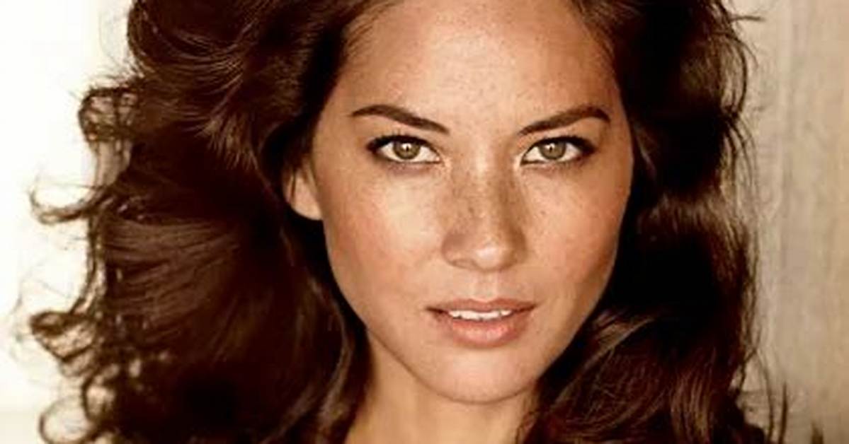 Unveiling the Allure of Olivia Munn in a Bikini