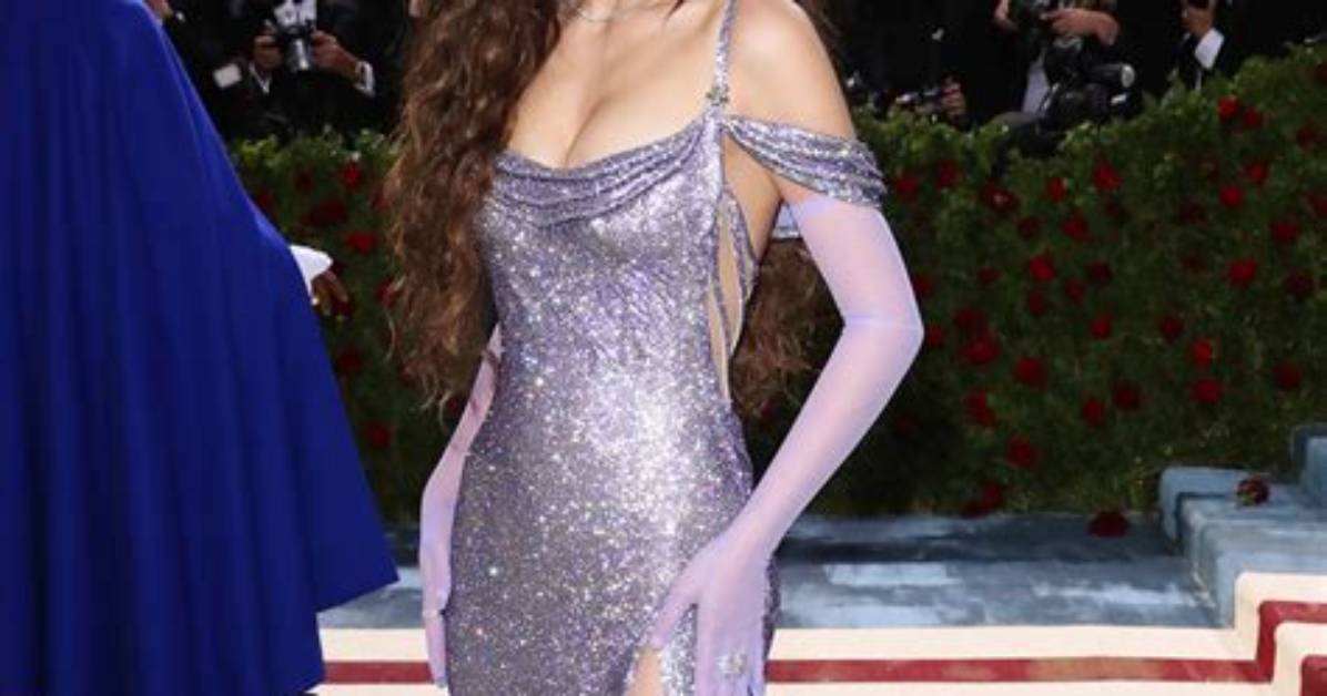 Unveiling the Allure of Olivia Rodrigo's Legs