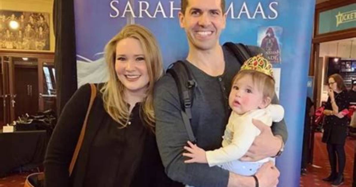 Unveiling the Enigma of Sarah from Outer Banks: a Dive into the Character and the Actress