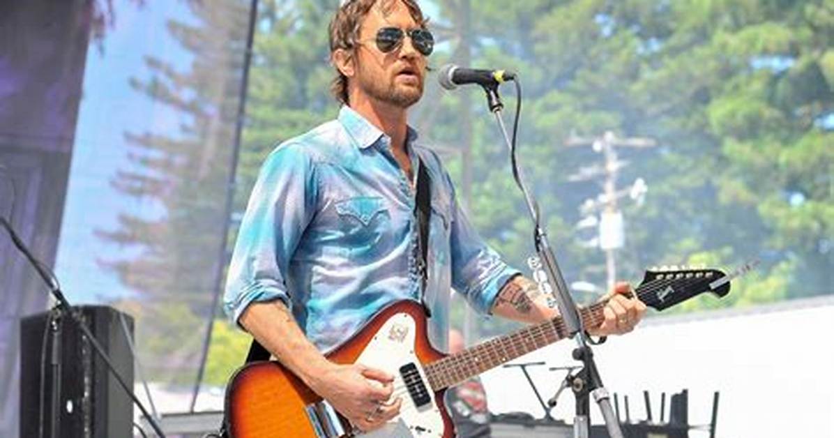 Unveiling the Life of Chris Shiflett's Wife: a Journey Beyond the Spotlight