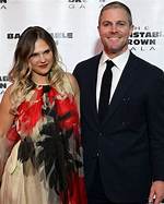 Unveiling the Love Life of Stephen Amell: Is He Married?