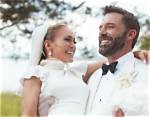 Unveiling the Love Story of Jennifer Hammond: Is She Married?