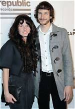 Unveiling the Mystery of Gotye's Wife: Who Is She?