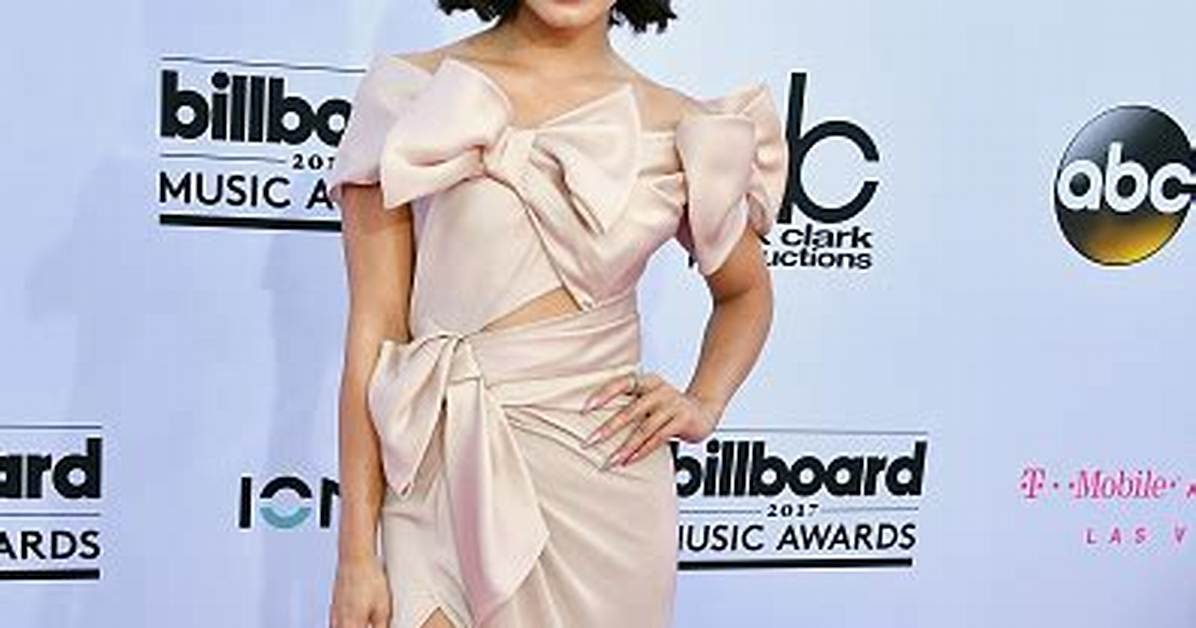 Vanessa Hudgens Raps: See Drake's Horrified Reaction!