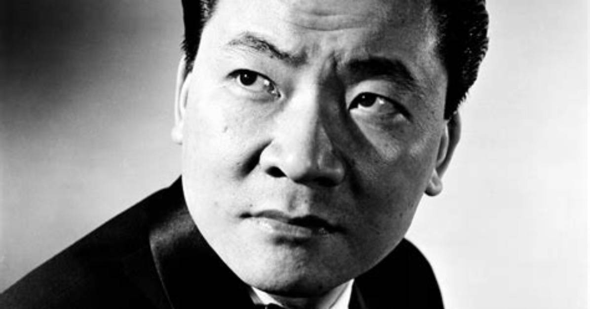 Victor Sen Yung ·