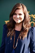 We Still Hate Tiffani Thiessen!