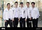 Which Band Does Donnie Wahlberg Play for?